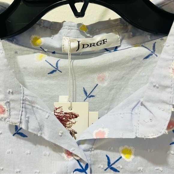 NWT Baby Blue Button Up Blouse with Floral Embroidery and Swiss Dots Sz. Medium - Picture 2 of 10